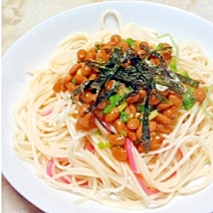 納豆と卵って合います！トッピングのみの簡単素麺！